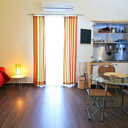 Porto Salvo Apartments - By Vacation Service チェファル 部屋 写真