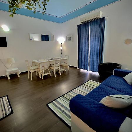 Porto Salvo Apartments - By Vacation Service チェファル 部屋 写真