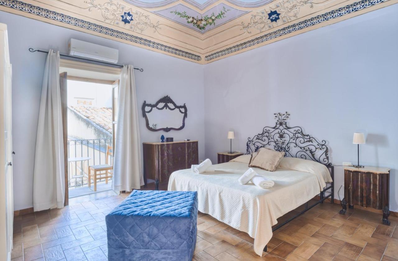 Porto Salvo Apartments - By Vacation Service チェファル エクステリア 写真