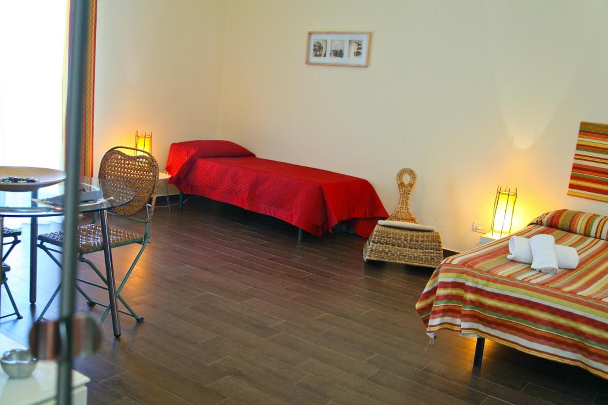 Porto Salvo Apartments - By Vacation Service チェファル 部屋 写真