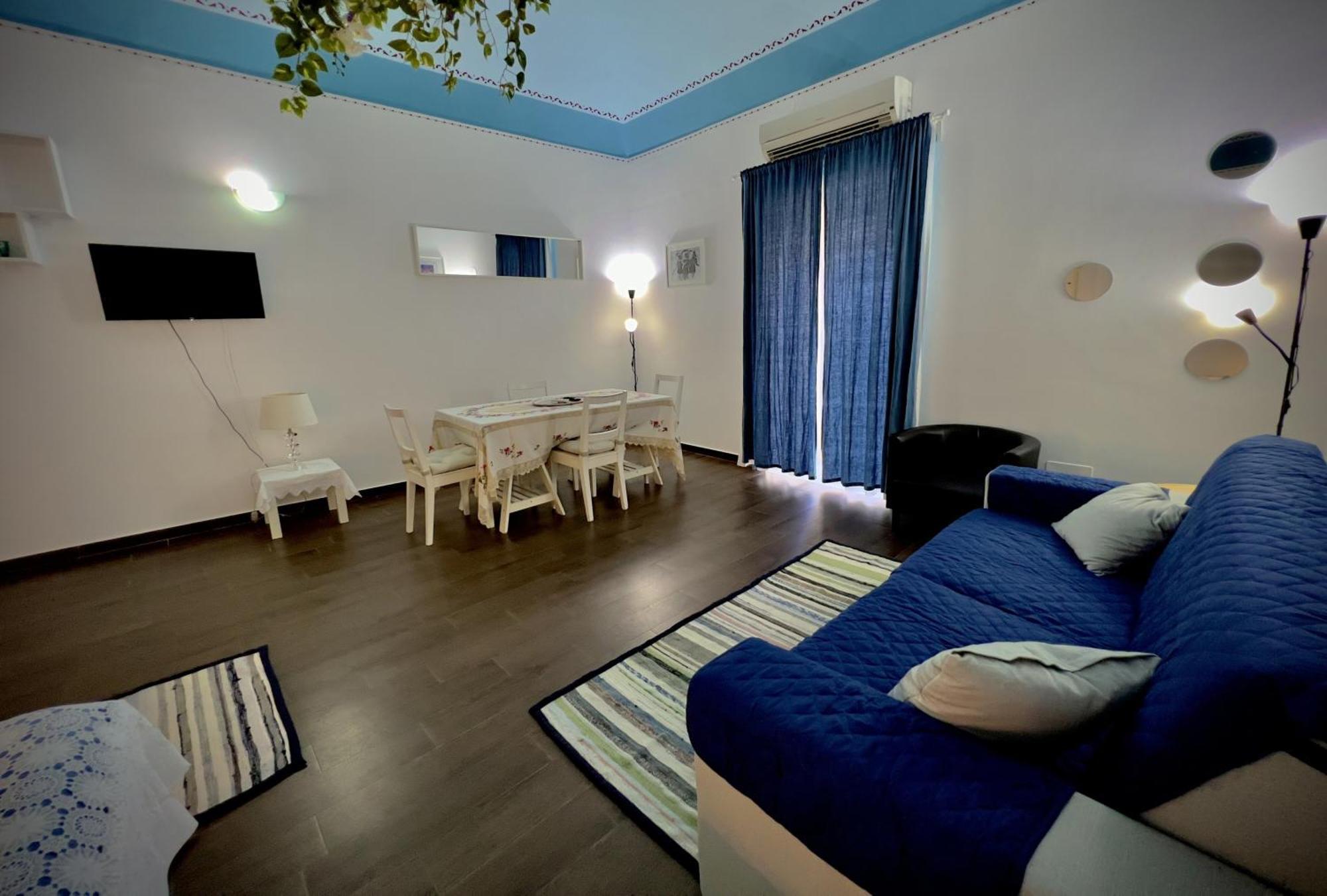 Porto Salvo Apartments - By Vacation Service チェファル 部屋 写真